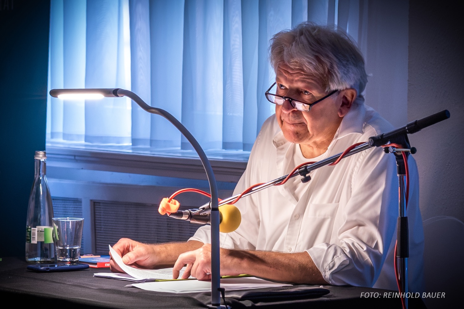 Mehr über den Artikel erfahren Krimi-Lesung mit Rolf Schlenker